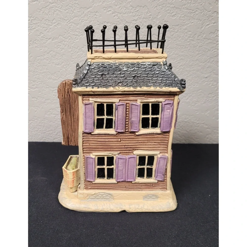 Lighted Crosslight Halloween Howie Berry Funeral Halloween Village House